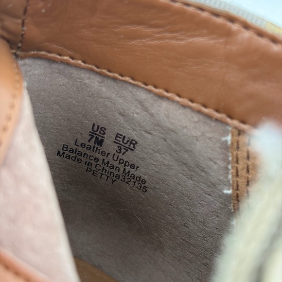 Sam Edelman Women's Size 7 Ankle Boot Taupe Gray Suede Zip - Picture 8 of 10